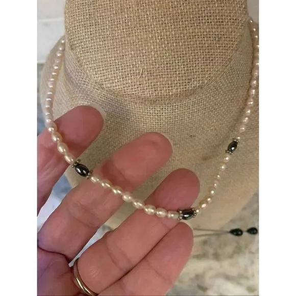 Freshwater Pearls with Hematite Beads #16 inches long #pearls - Picture 2 of 4